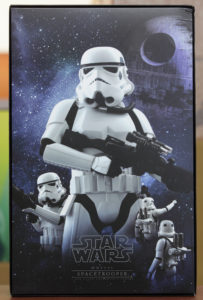 hot-toys-star-wars-episode-IV-a-new-hope-spacetrooper-box-image